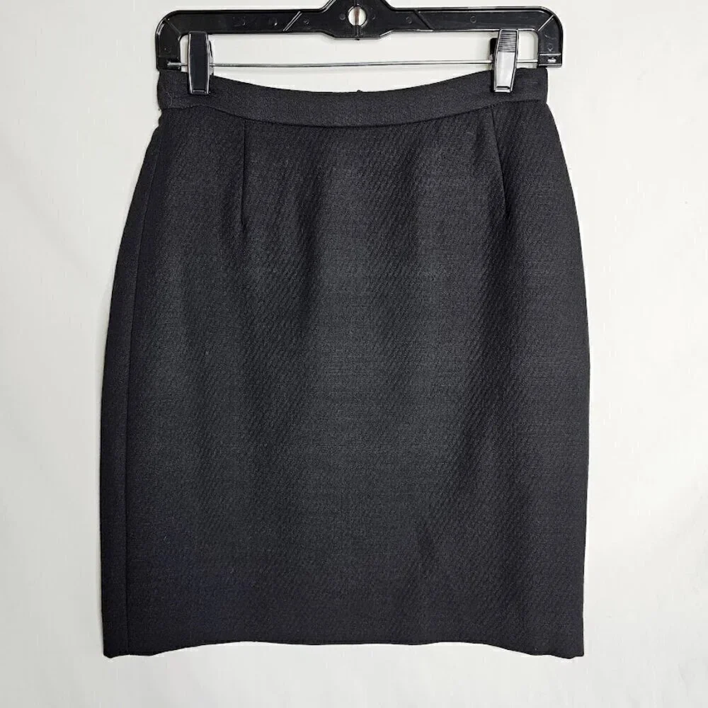 Vintage CALVIN KLEIN 100% Wool Skirt size 6 BLACK Preppy Twee Pencil Straight